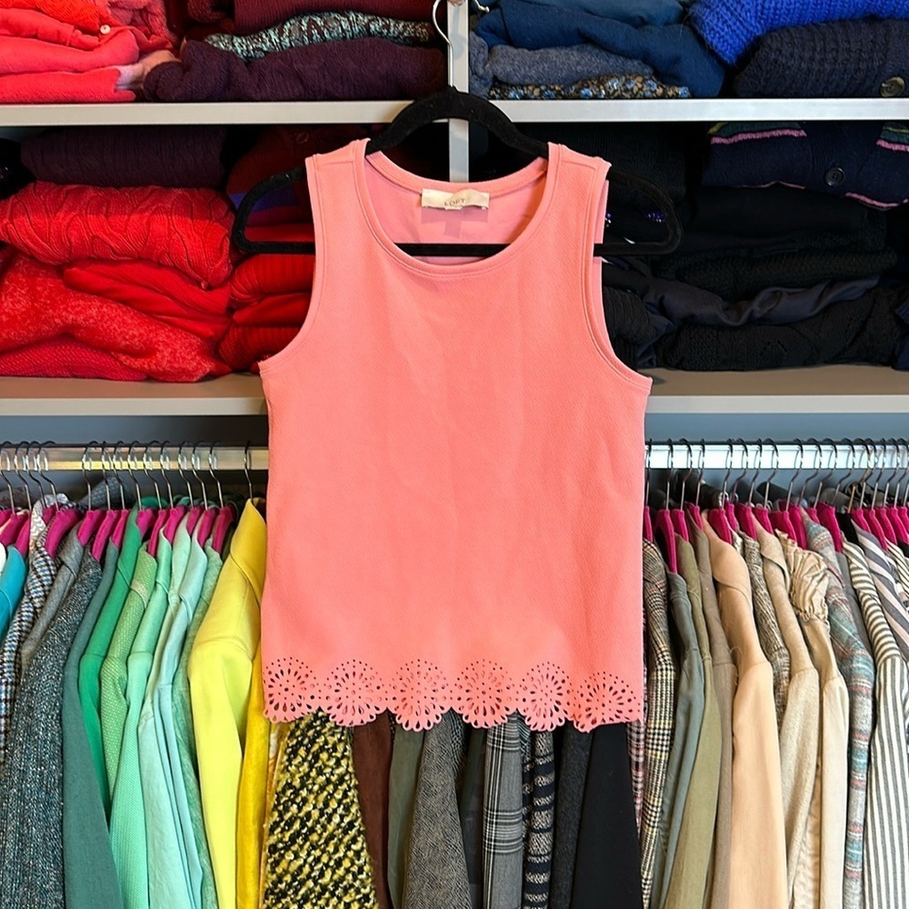 Loft salmon cut out sleeveless scoop neck top size XS​